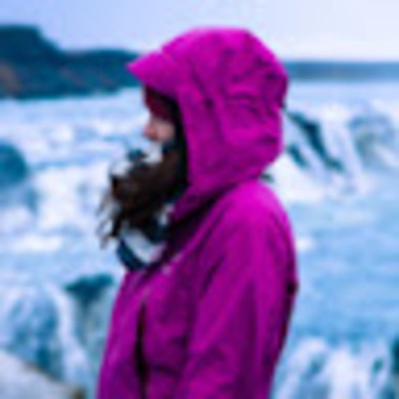 Meet your Posher, Amy - Picture 1 of 1